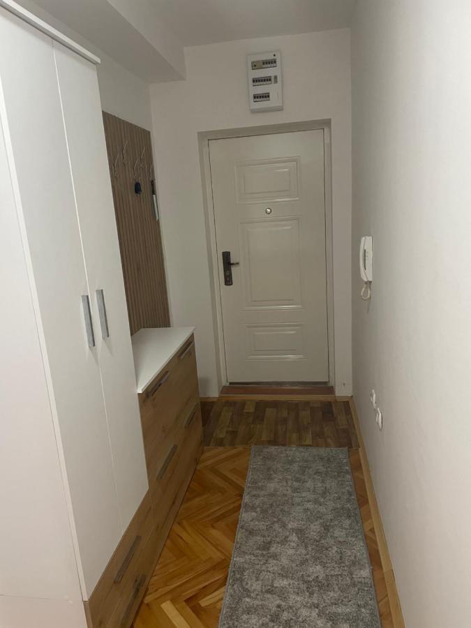 Modern Reality Apartment Kumanovo Exterior photo