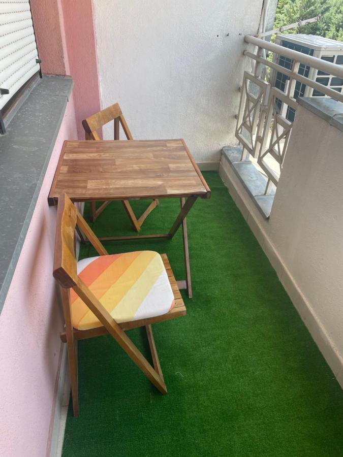 Modern Reality Apartment Kumanovo Exterior photo