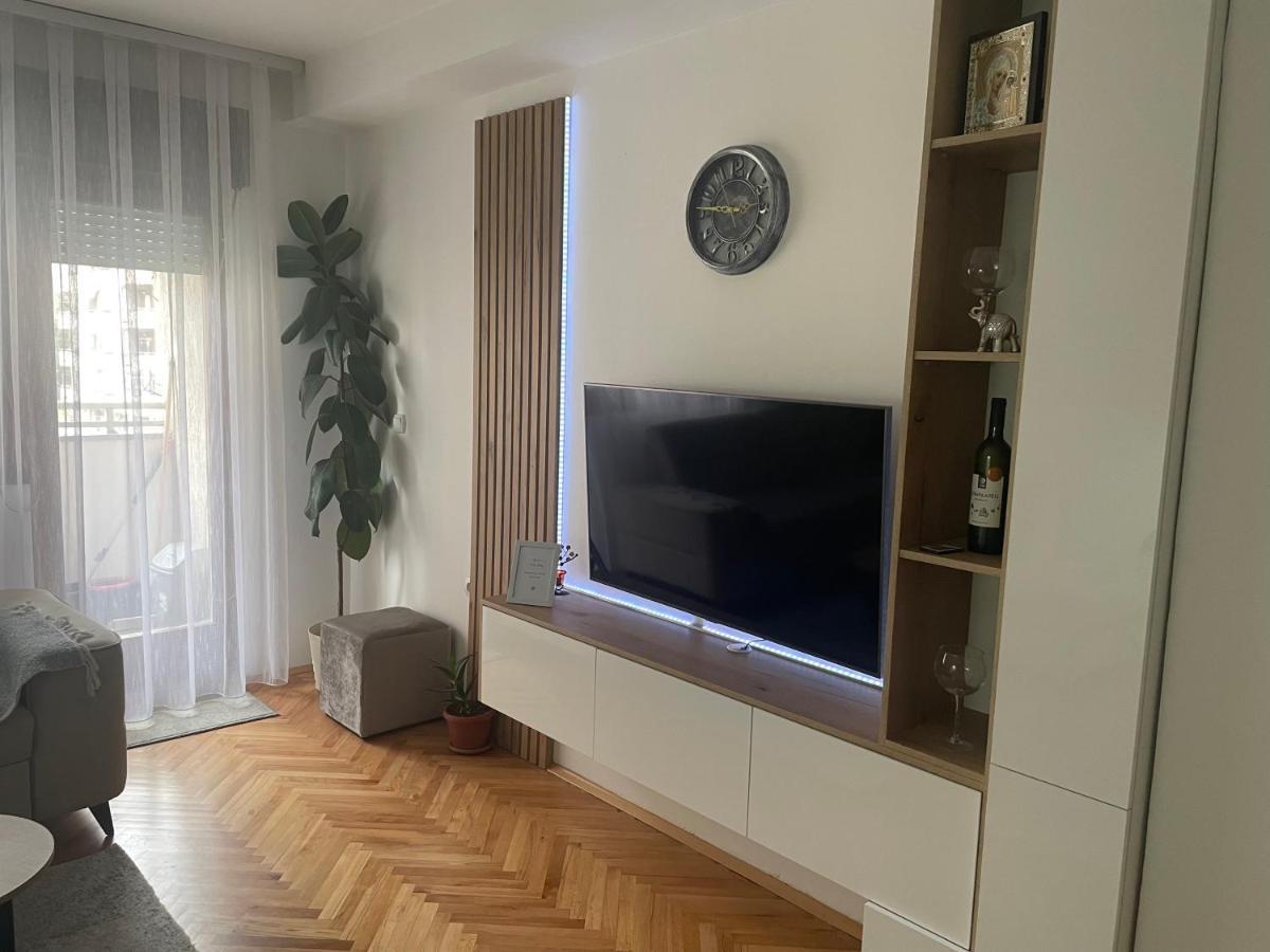 Modern Reality Apartment Kumanovo Exterior photo