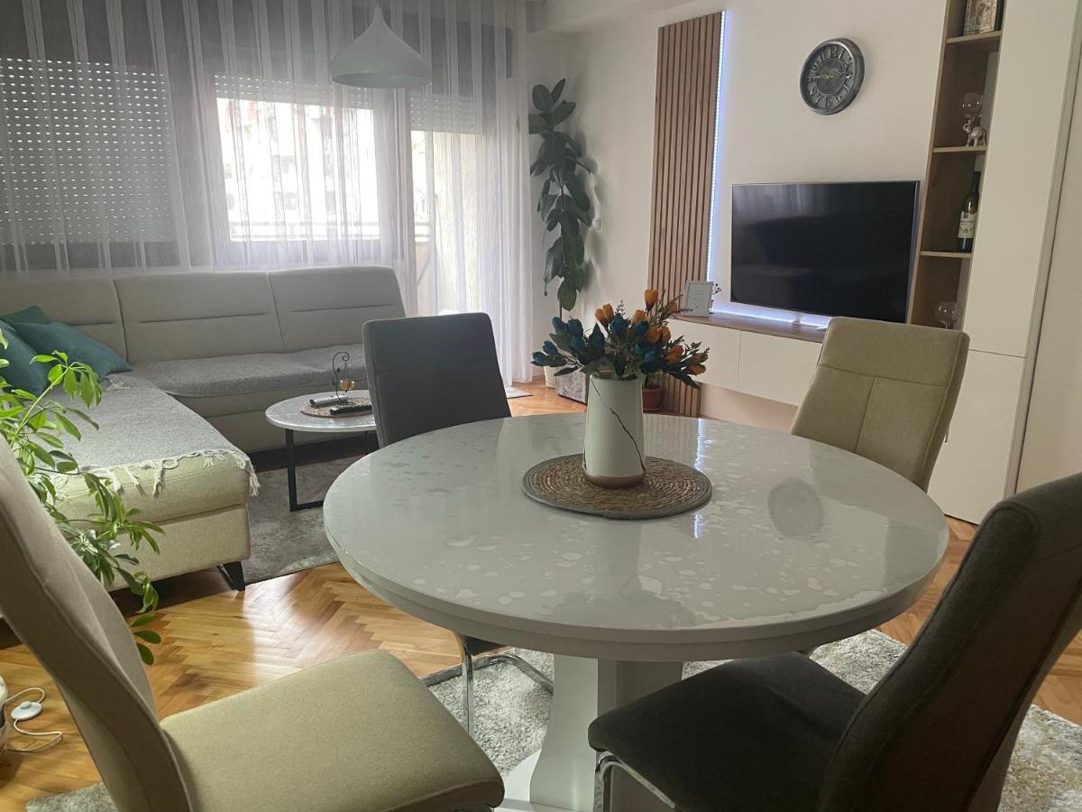 Modern Reality Apartment Kumanovo Exterior photo