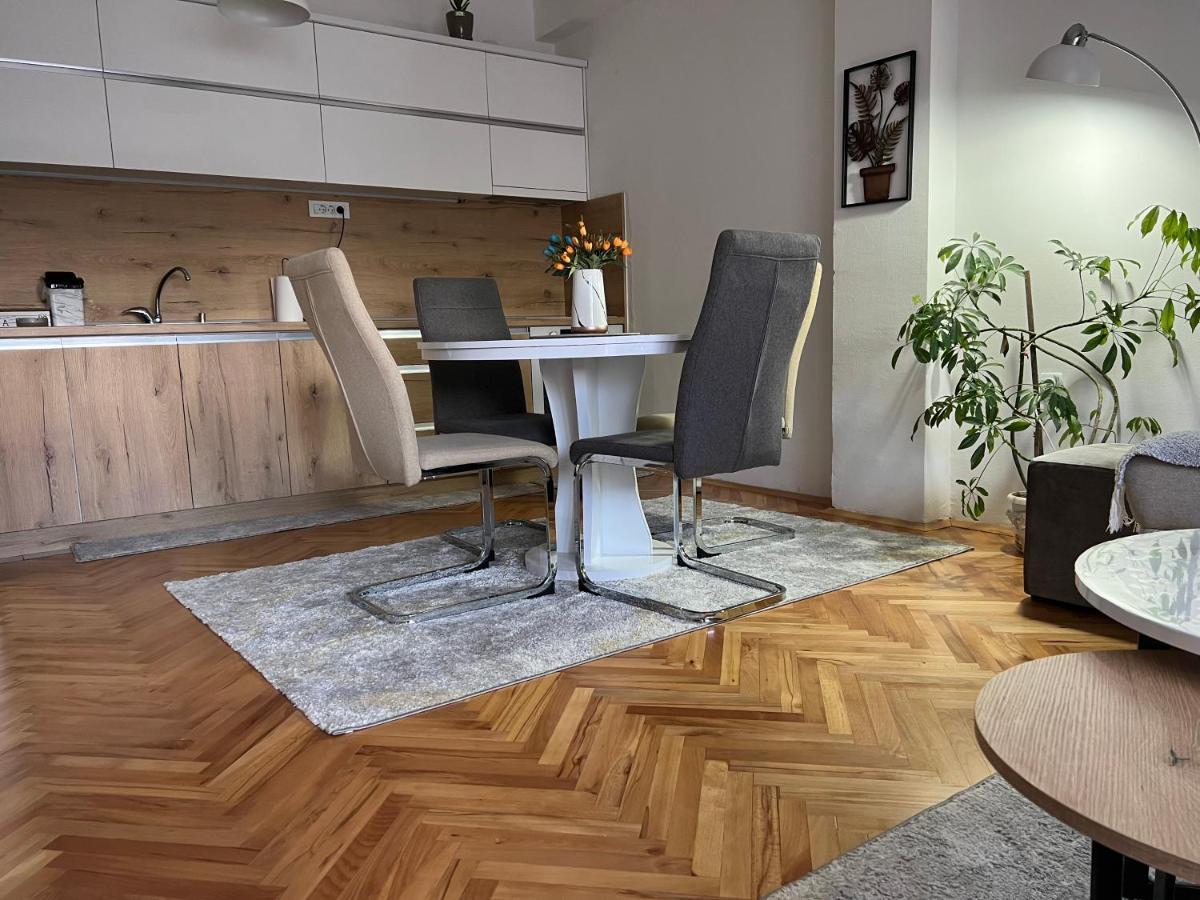 Modern Reality Apartment Kumanovo Exterior photo